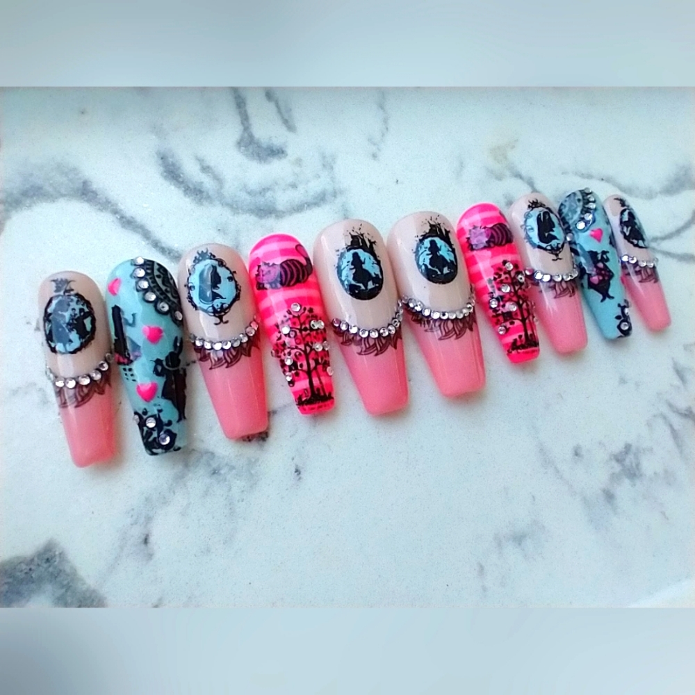Glow in the Dark Alice in Wonderland Press on Nais